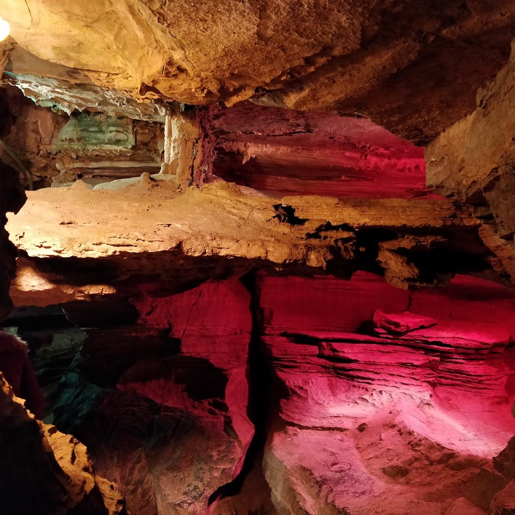 Secret Caverns 3