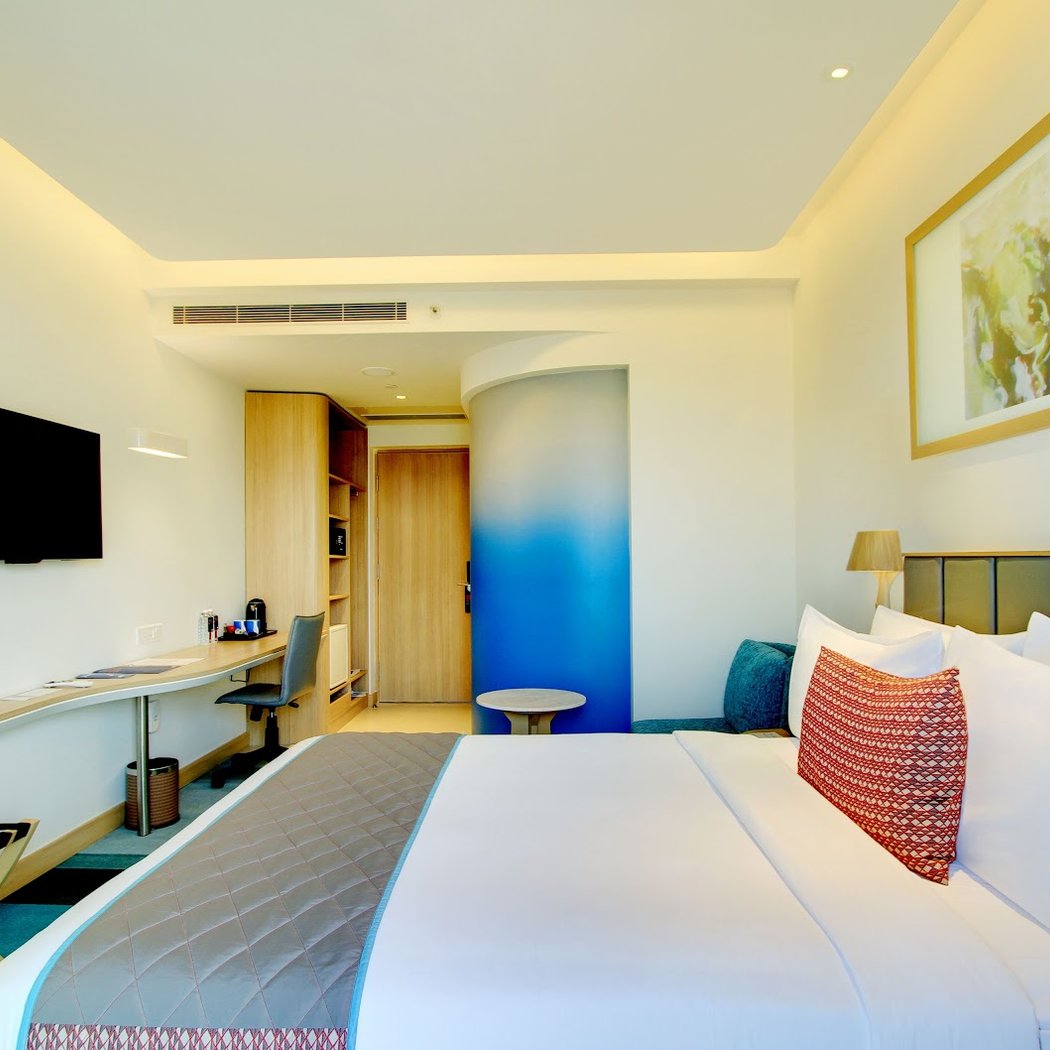 Holiday Inn Bengaluru Racecourse by IHG 3