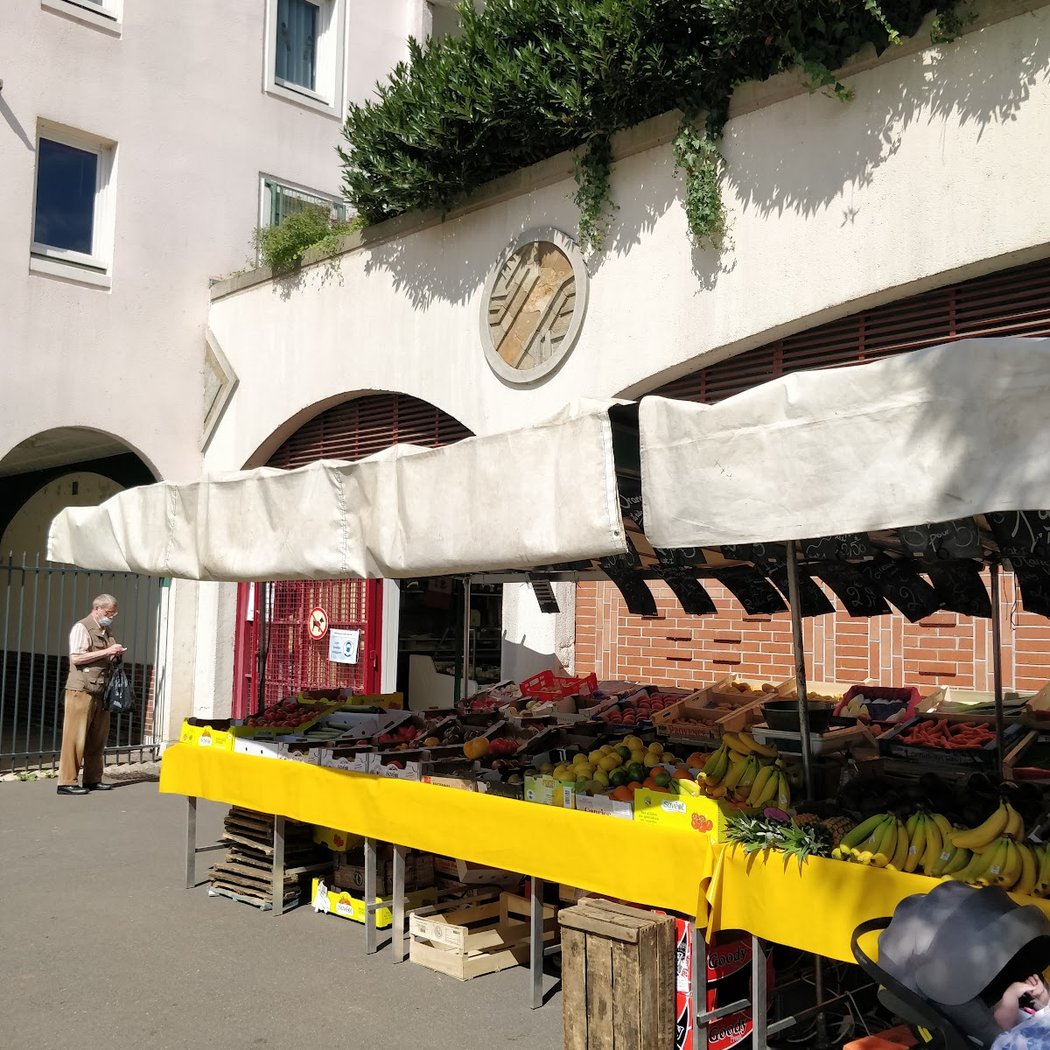 Central Market 2