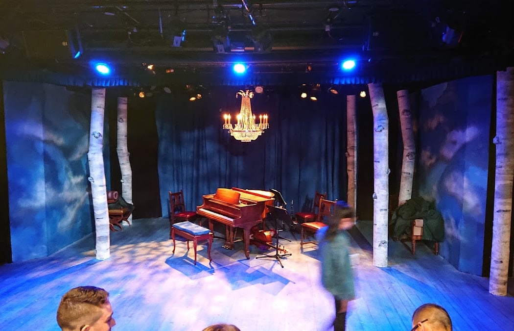 Greenhouse Theater Center 1