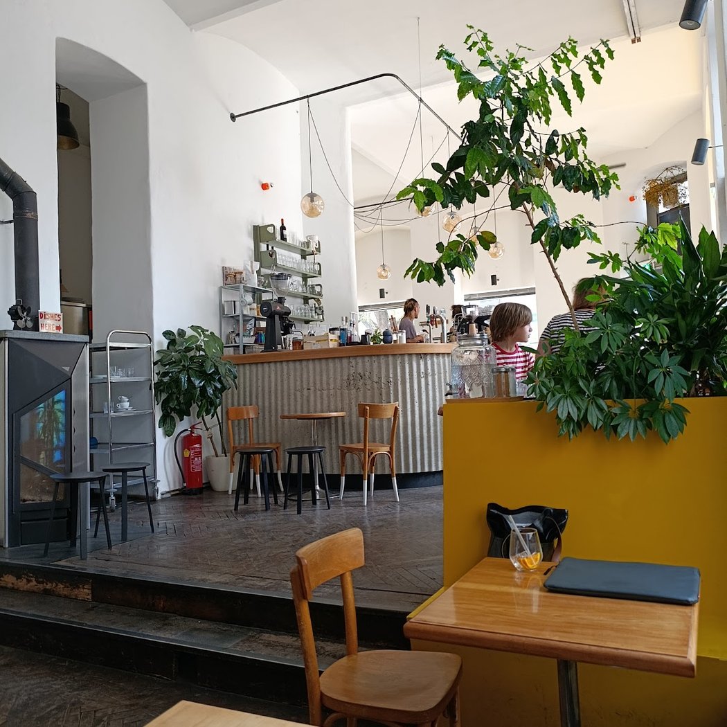 Café Comet 3
