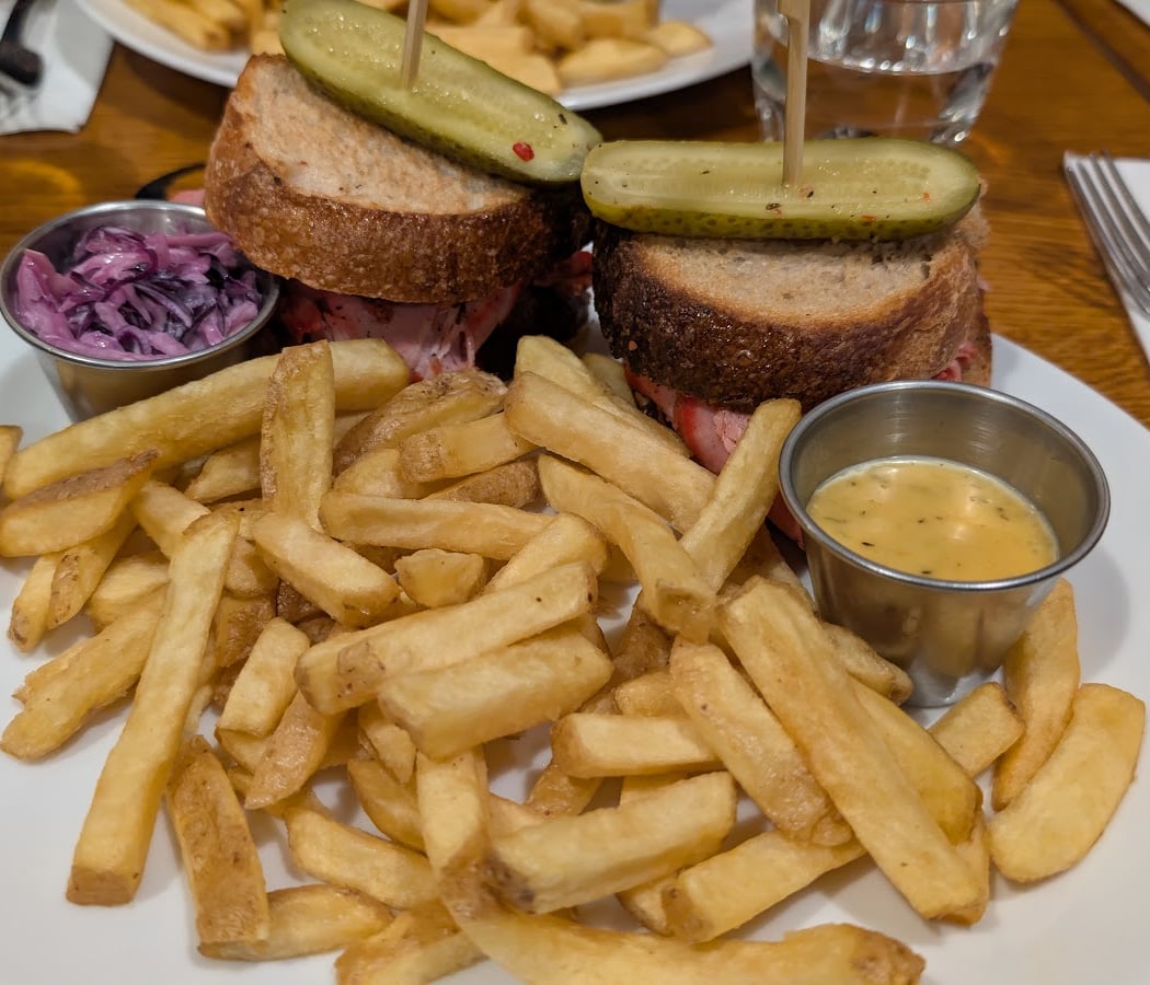 Schwartz's 3