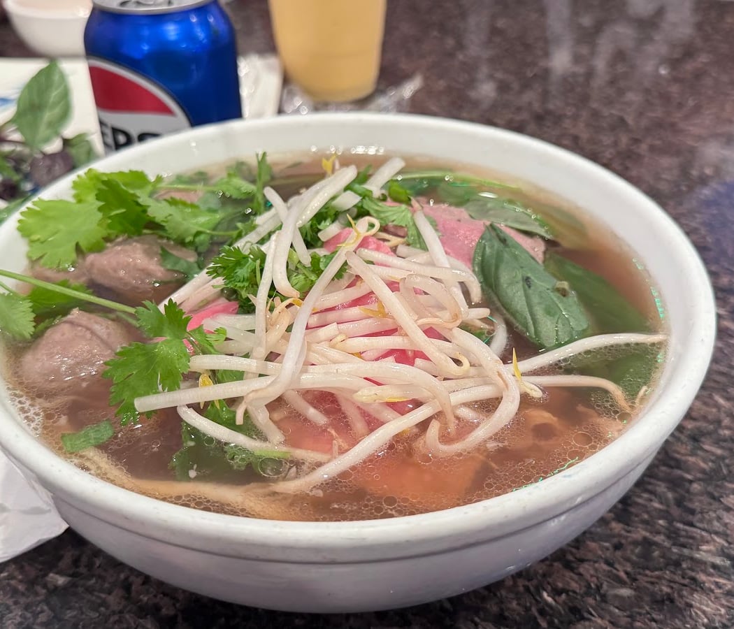 Pho Lee Hoa Phat #6 3