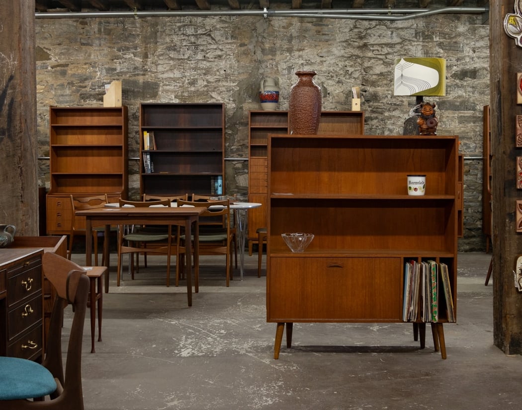 Lanoba Design - Vintage Danish Mid Century Modern Furniture 3