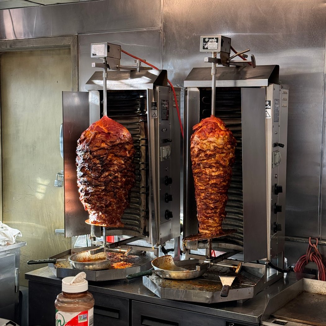 Los Tacos Al Pastor 5