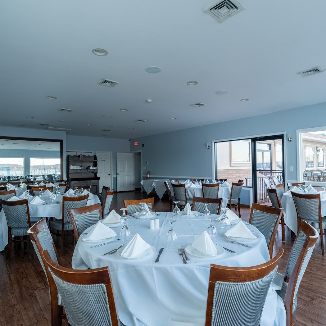 Cornetta's Restaurant & Marina 2