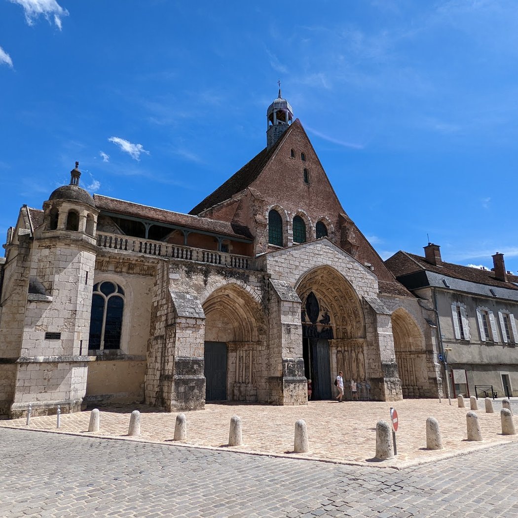 Self-guided tour of Saint-Ayoul church 2