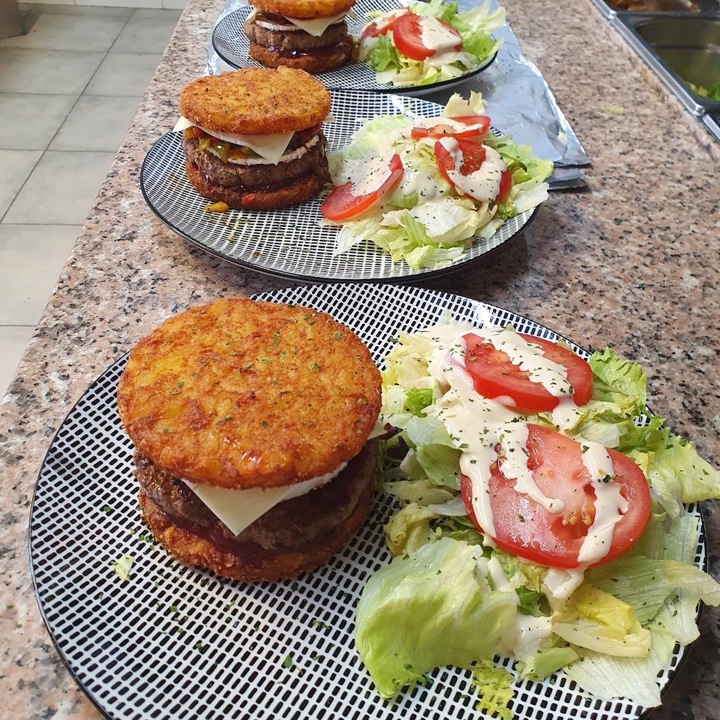PIZZBURG 3
