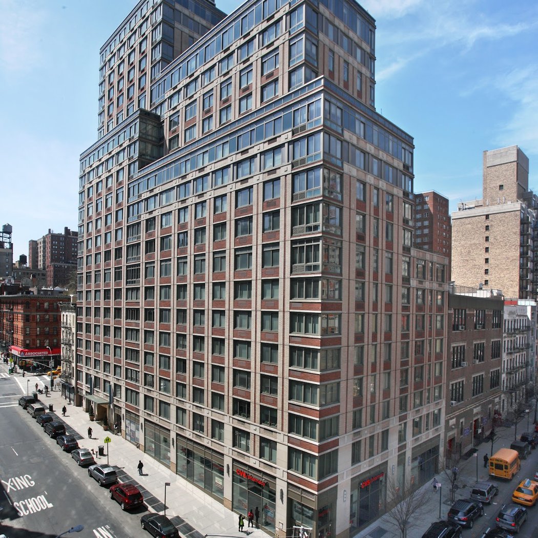 Carnegie Hill Place 2