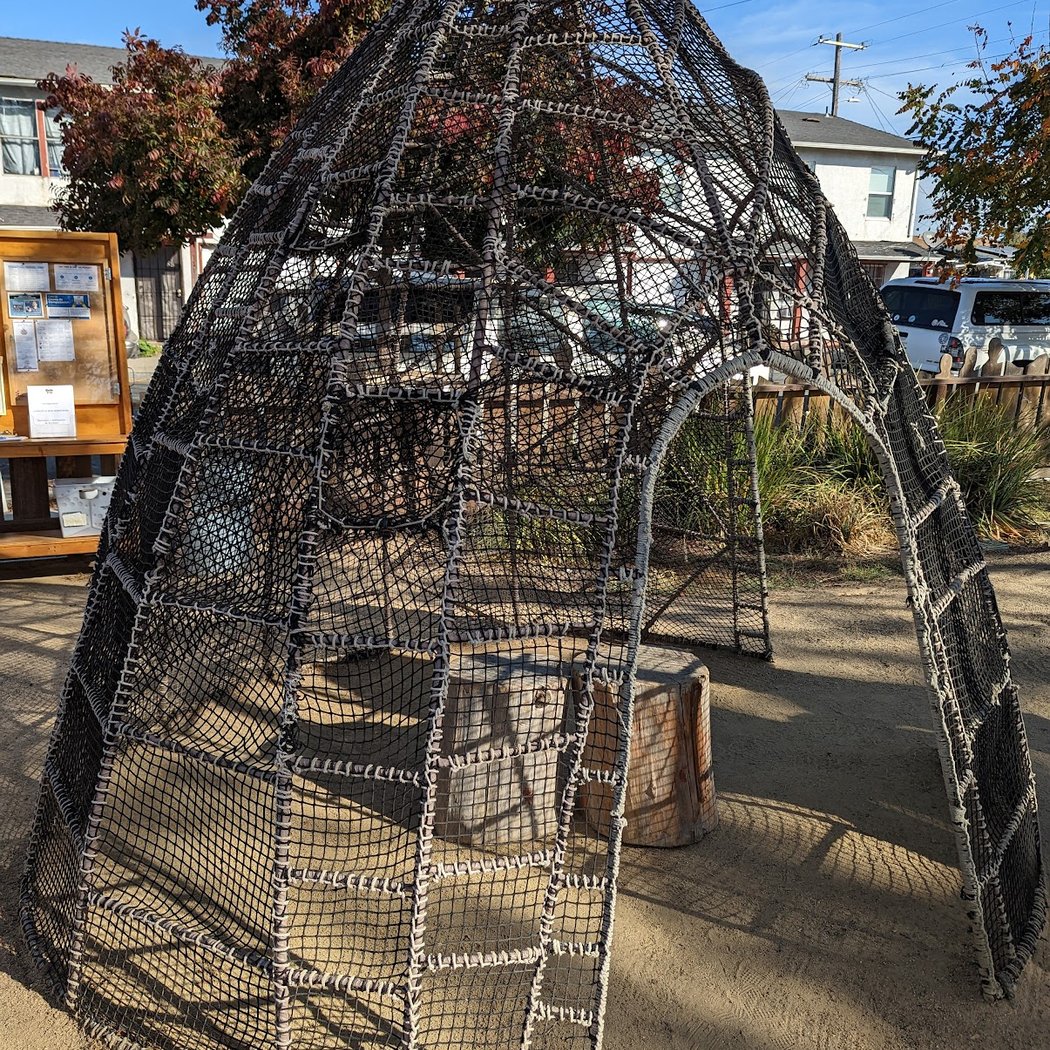 Pogo Park #1 - Elm Playlot 3