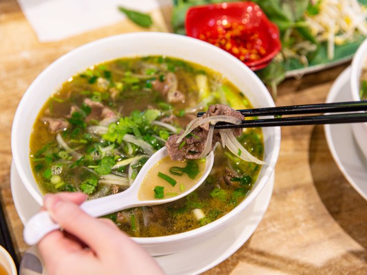 Phở Bánh Cuốn 14 2