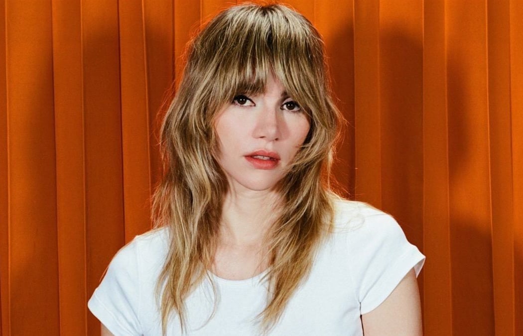 Suki Waterhouse