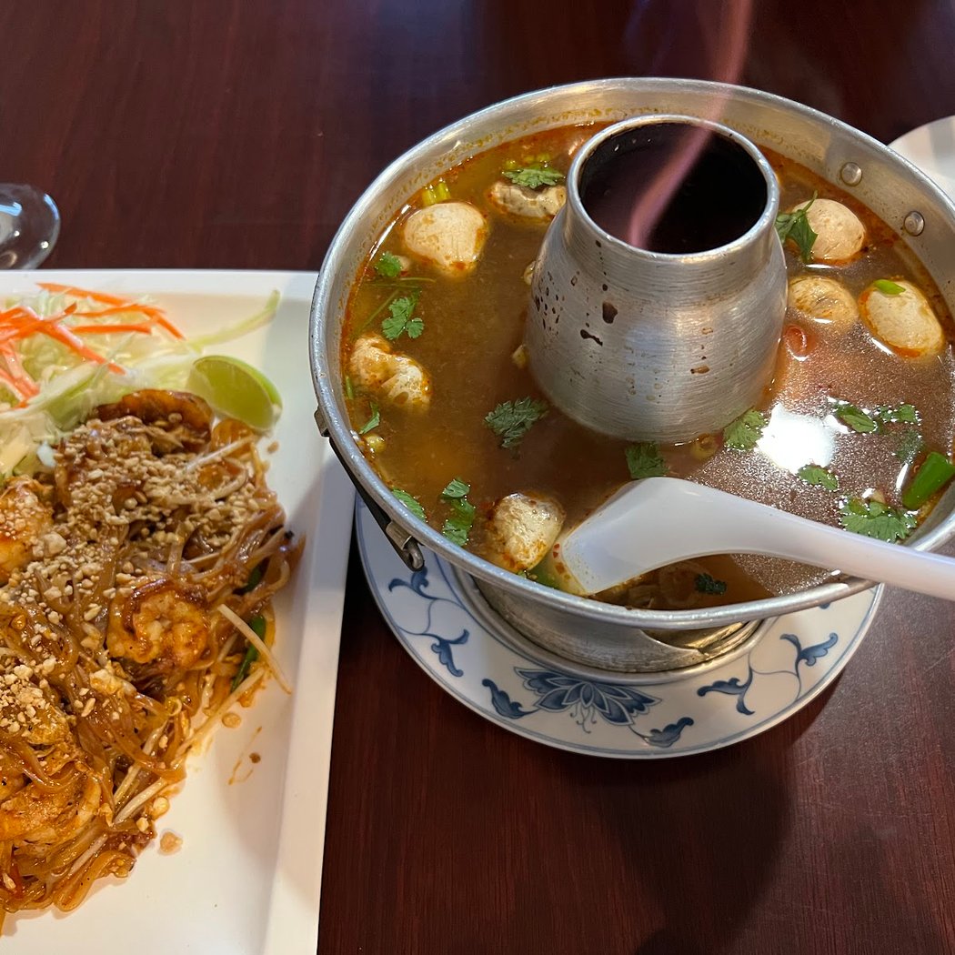 Tom Yum Goong | Thai Restaurant 1