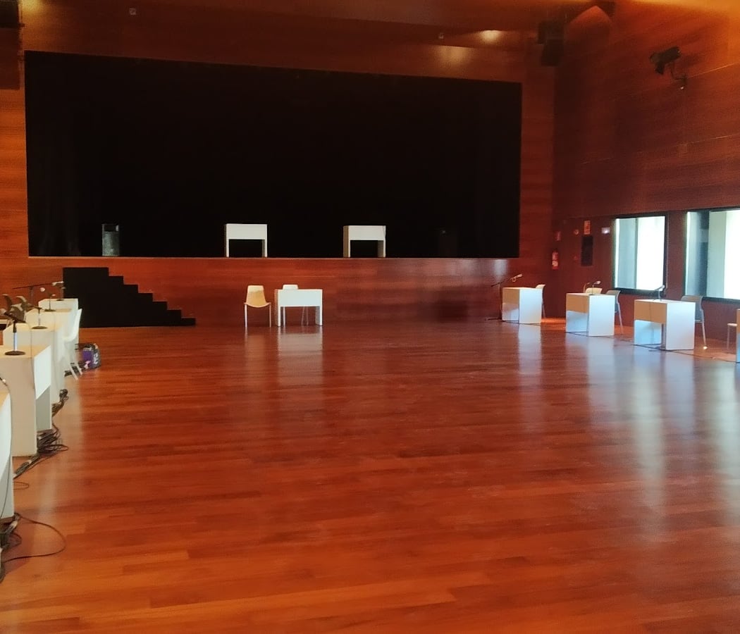 Centre Cap Vermell 3