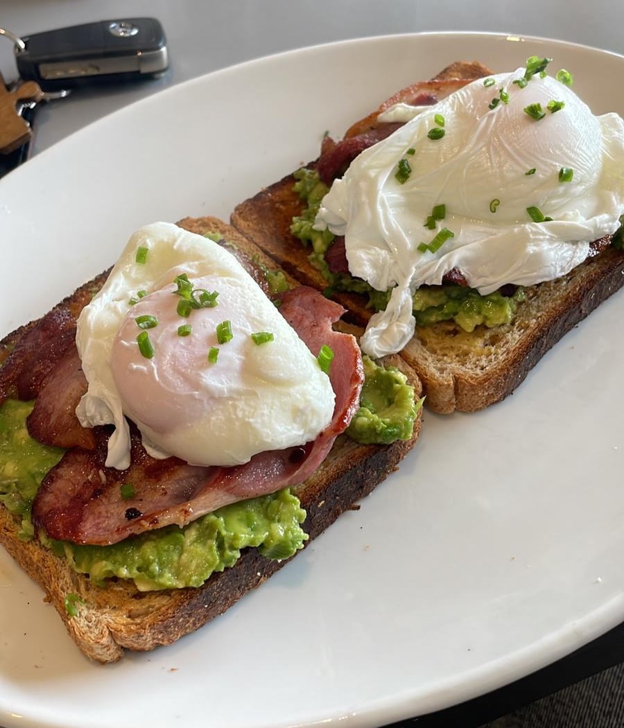 Four Seasons Café 1