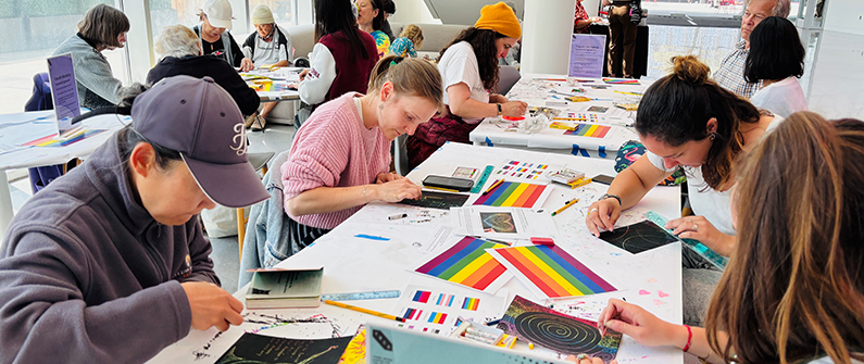 Free Art Workshop: Scratch Art Portrait 2