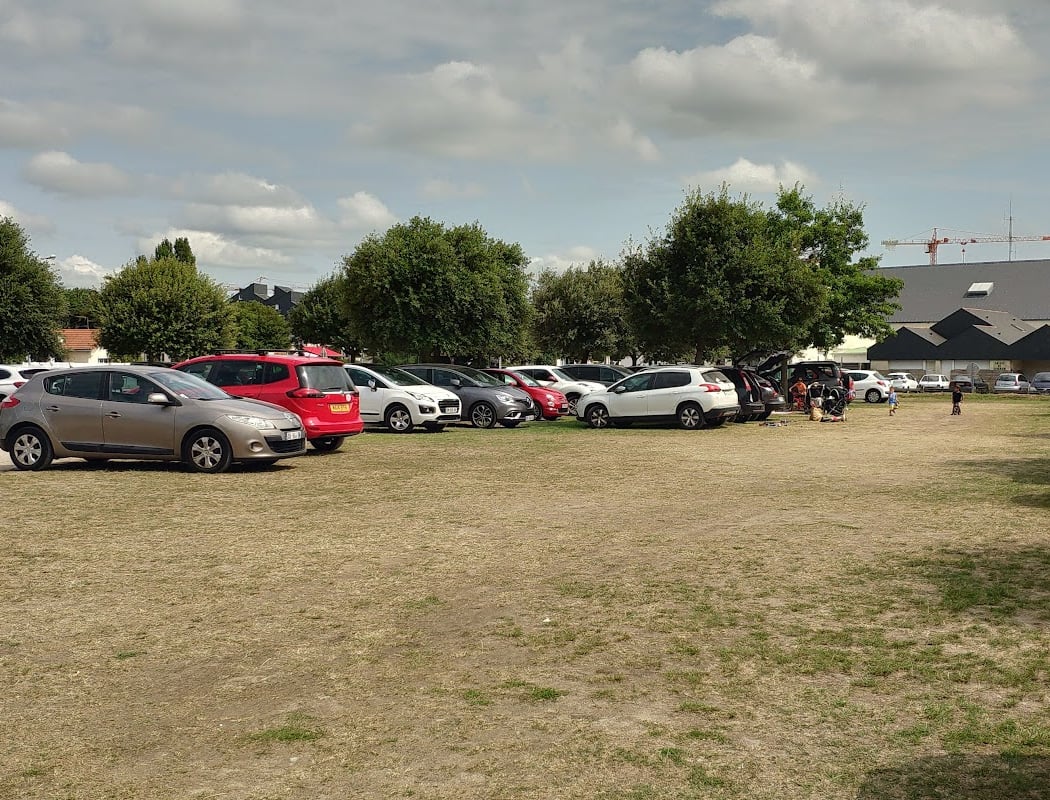 Parking Place des Cirques 1