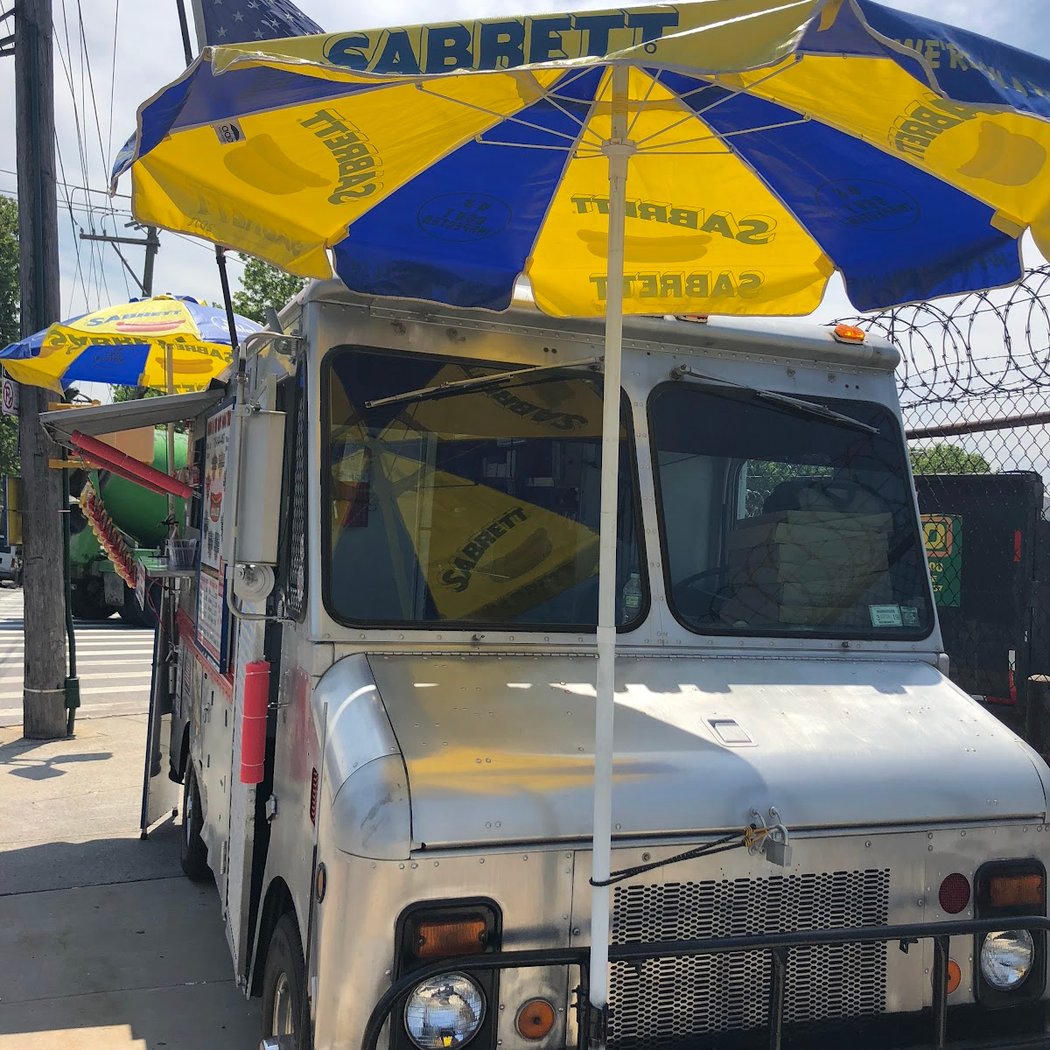 Mom & Me Hot Dog Truck 3