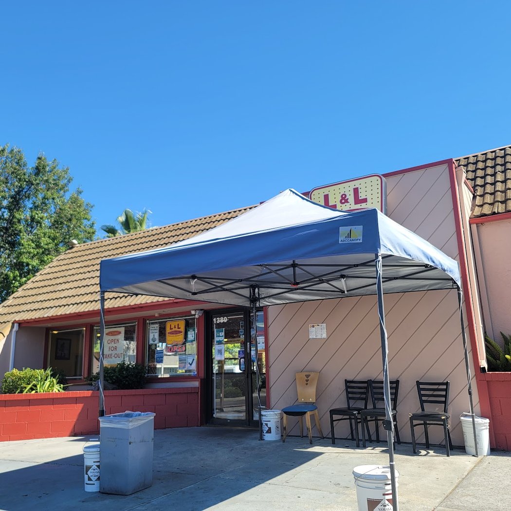 L&L Hawaiian Barbecue 2