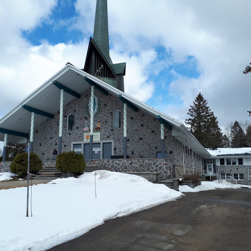 Fondation Médicale des Laurentides et des Pays-d'en-Haut 3