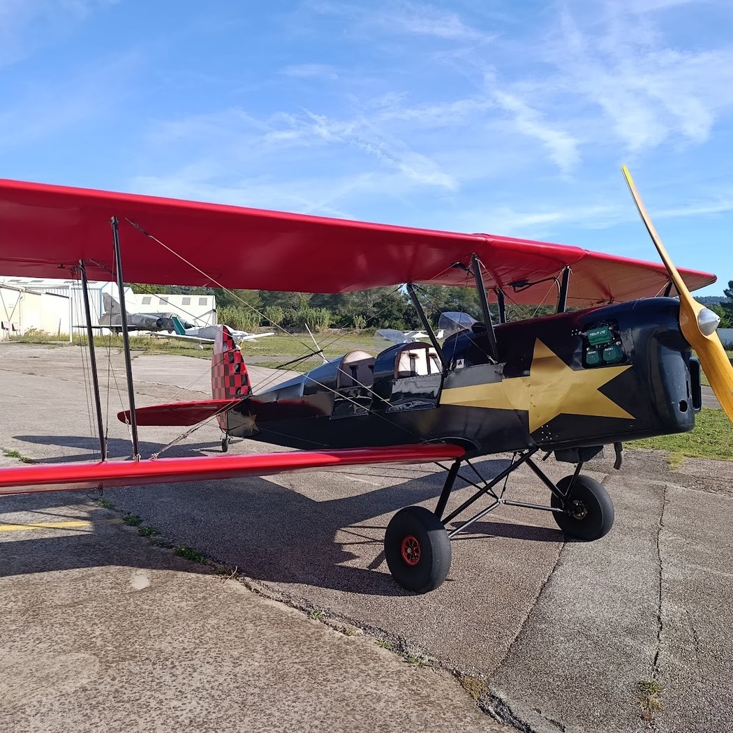 Aérodrome de Cuers 1