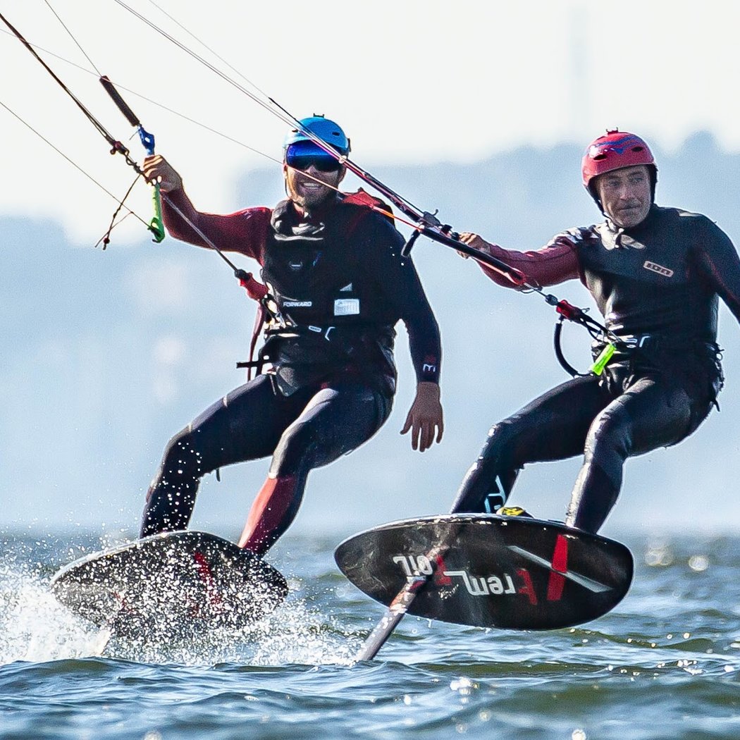 Glissacademy - Kitesurfing School Wingfoil - Kitefoil 1