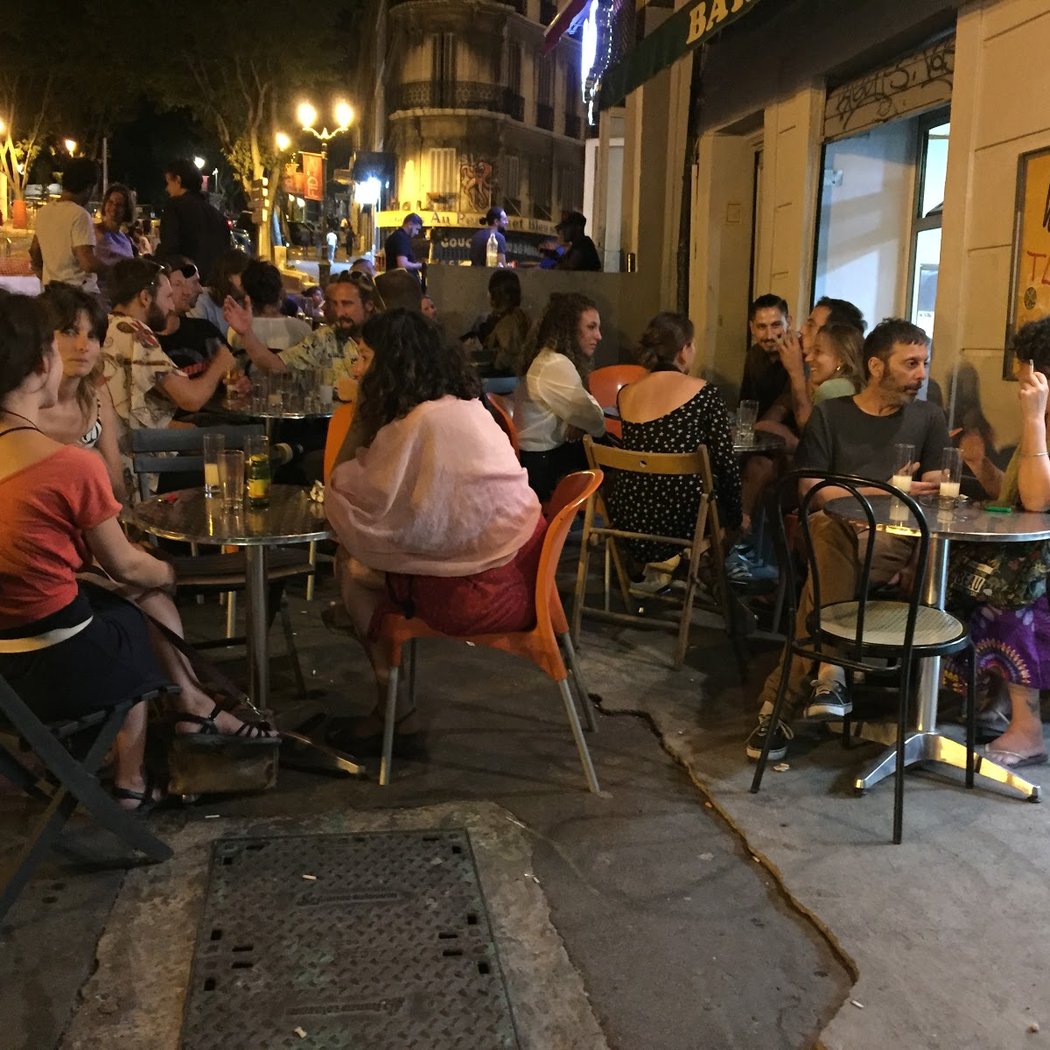 Bar du Peuple 3