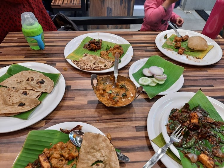 SLV PAAKAGRHA 3