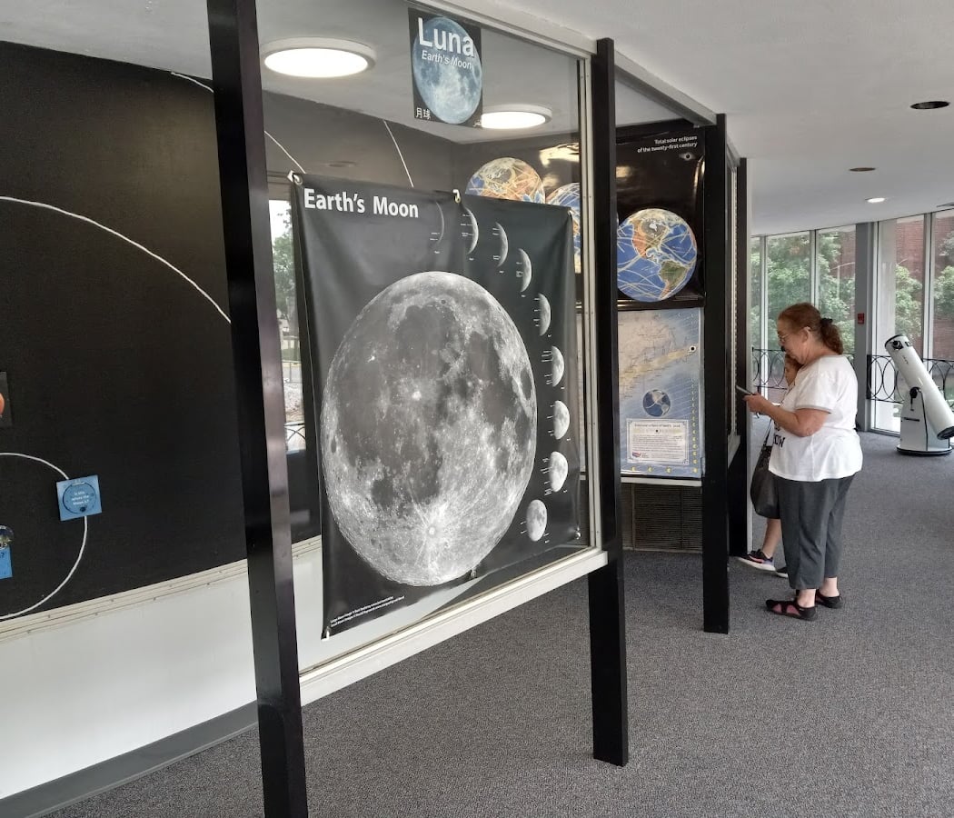 Hardin Planetarium 3
