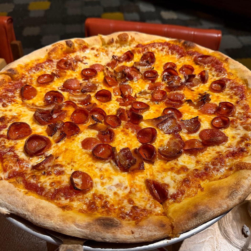 Moneyline Pizza & Bar 1