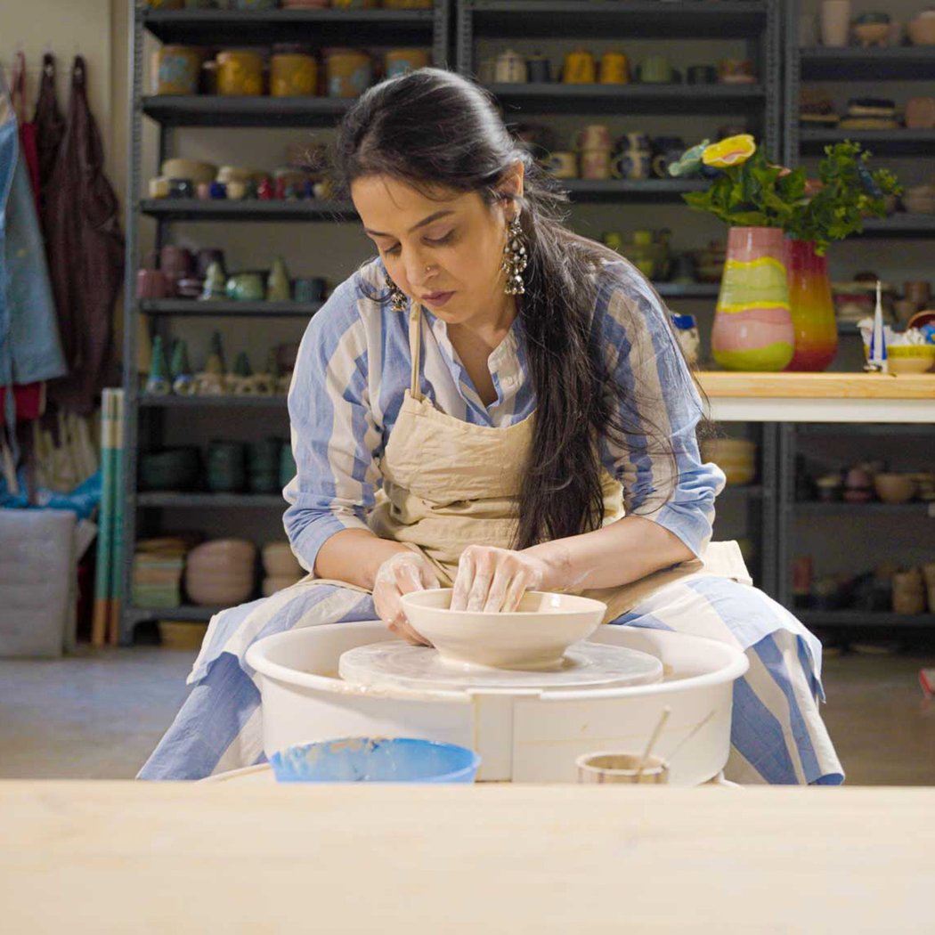 Learn Pottery Two Ways - Wheel Throwing & Hand-building 1