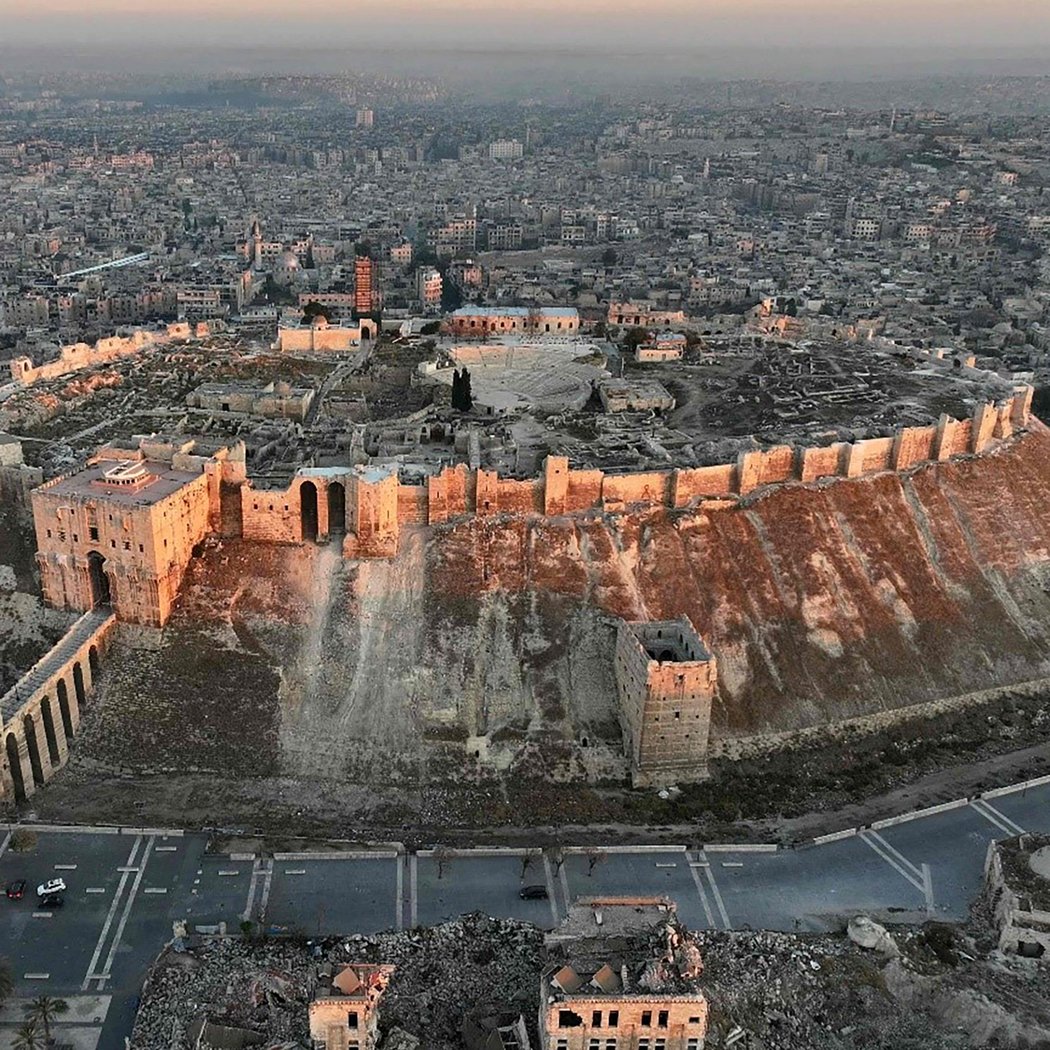 La citadelle d’Alep pendant la période Mamlouke : Fouilles réalisées entre 1996 et 2013 1