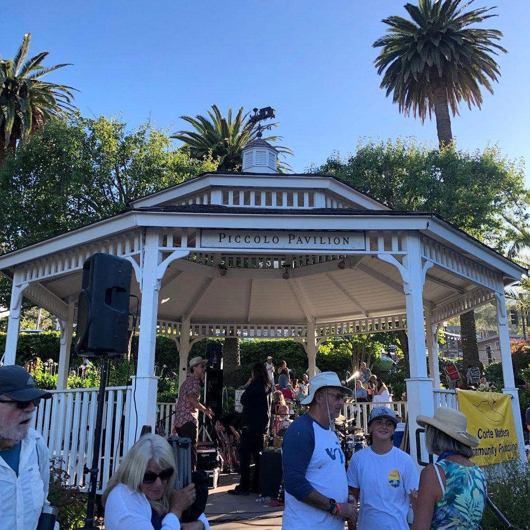 Piccolo Pavilion 1