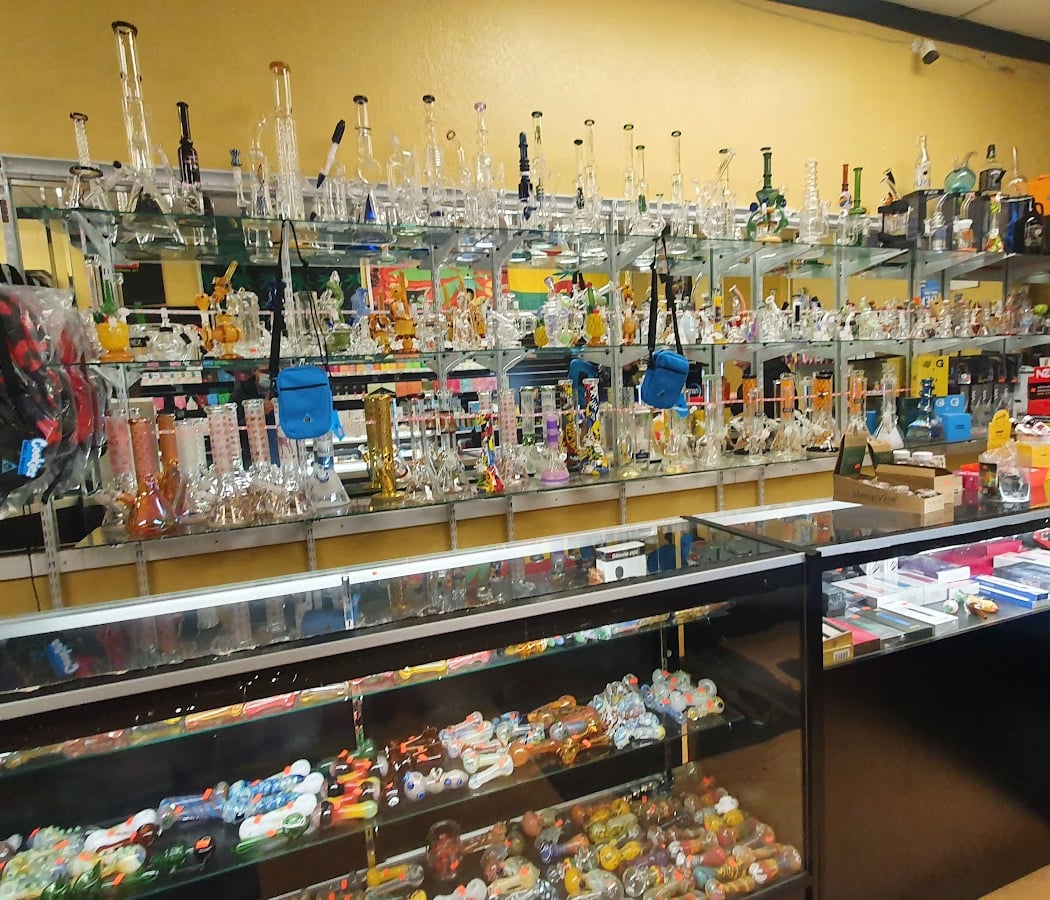 Escape smoke shop 2