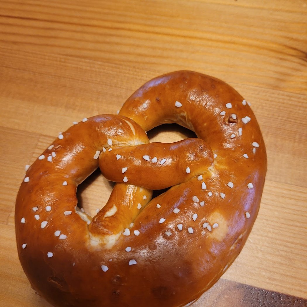 Benny's Bakery 3