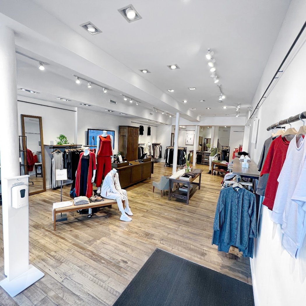 EILEEN FISHER 1