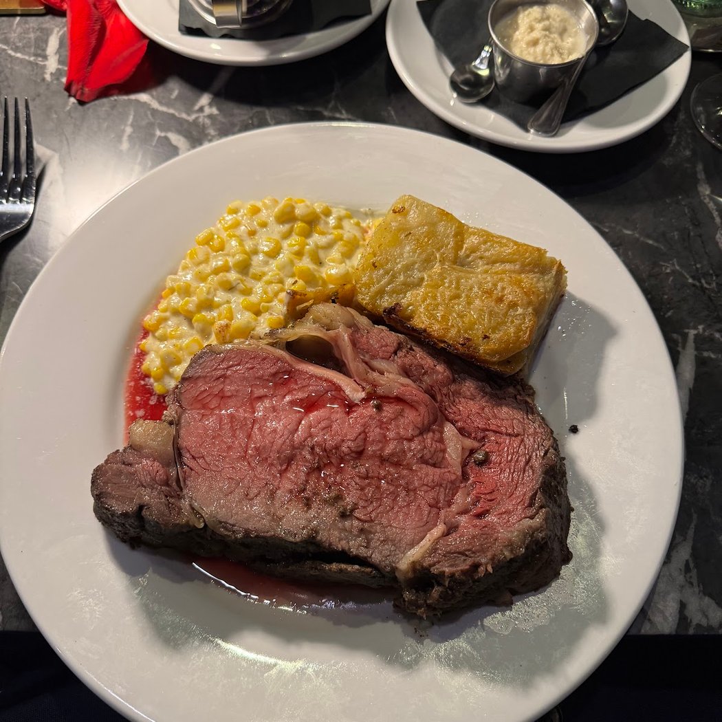 Prime Rib at The Garden 3