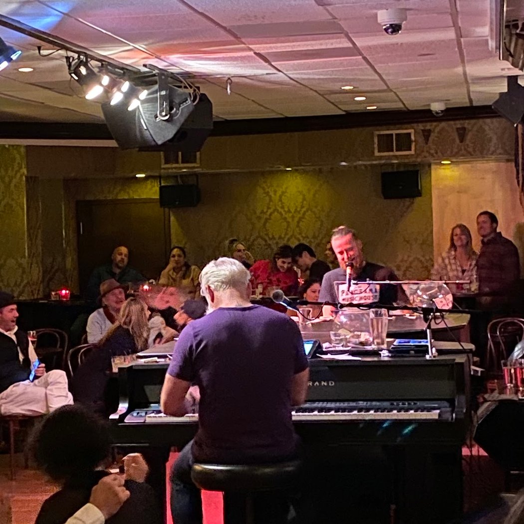 Dueling Pianos at Johnny Foleys 1
