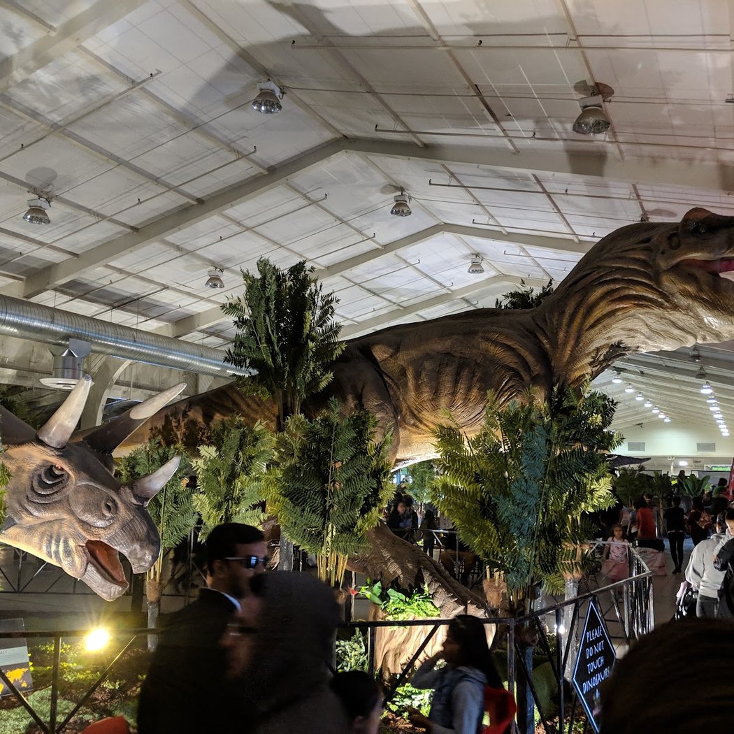 Jurassic Quest 2