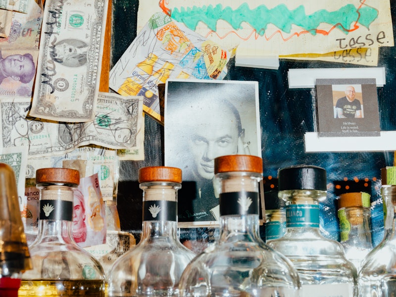 Canal Bar 3