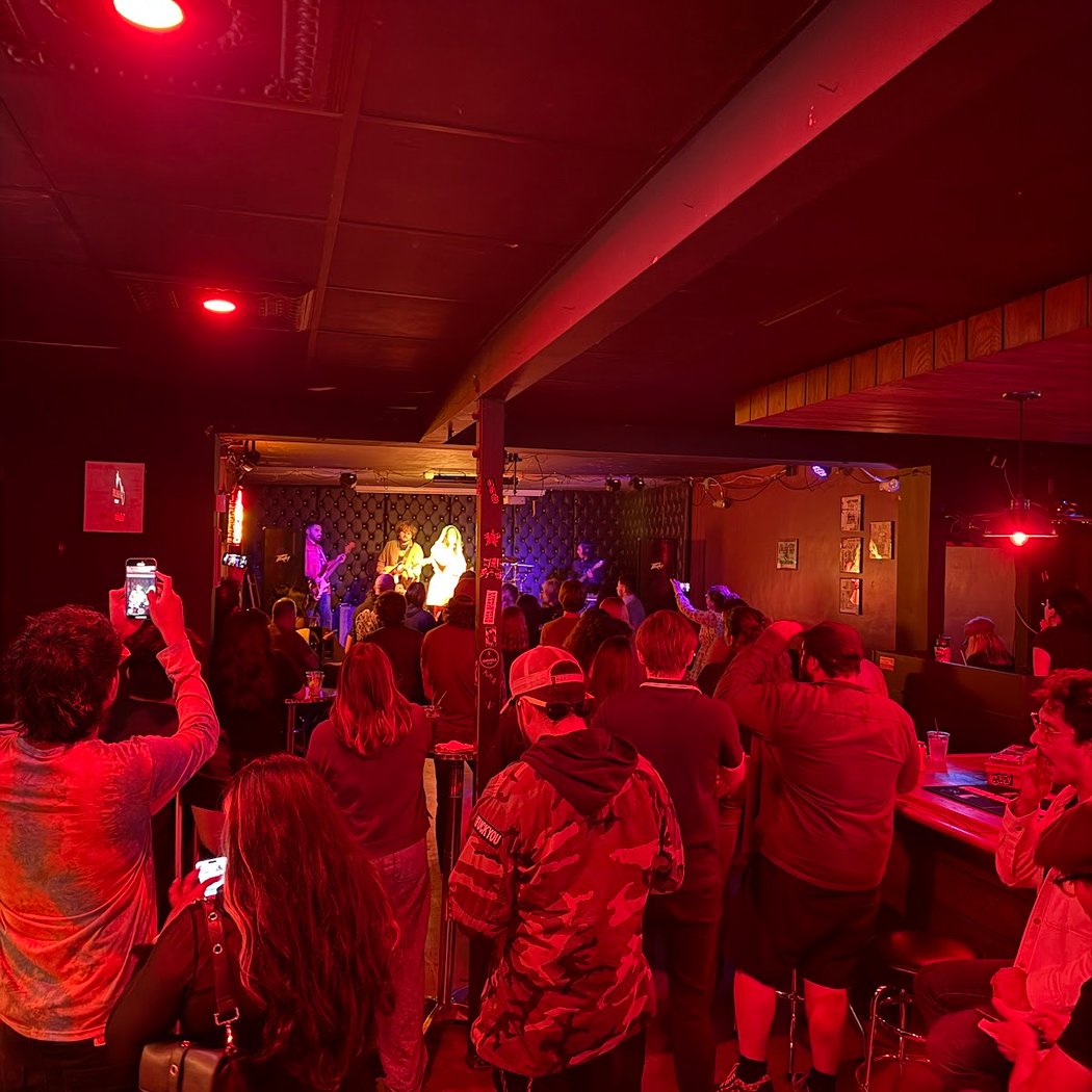The Banshee Bar 1