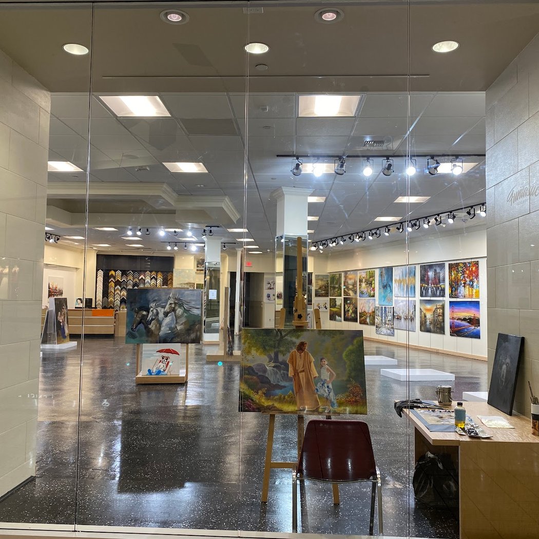 L'Arte Gallery 3