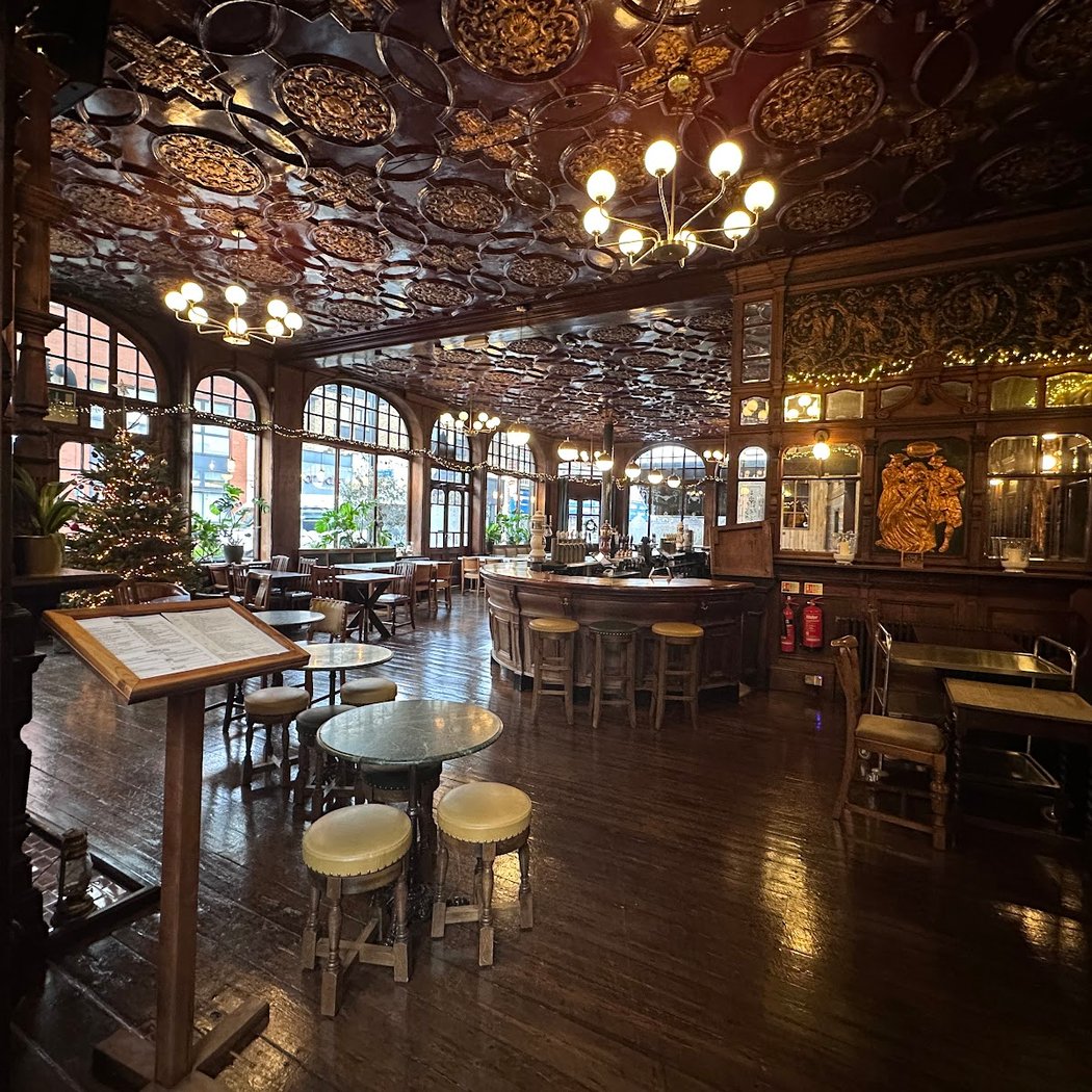 The Black Lion Pub & Boutique Guesthouse 2