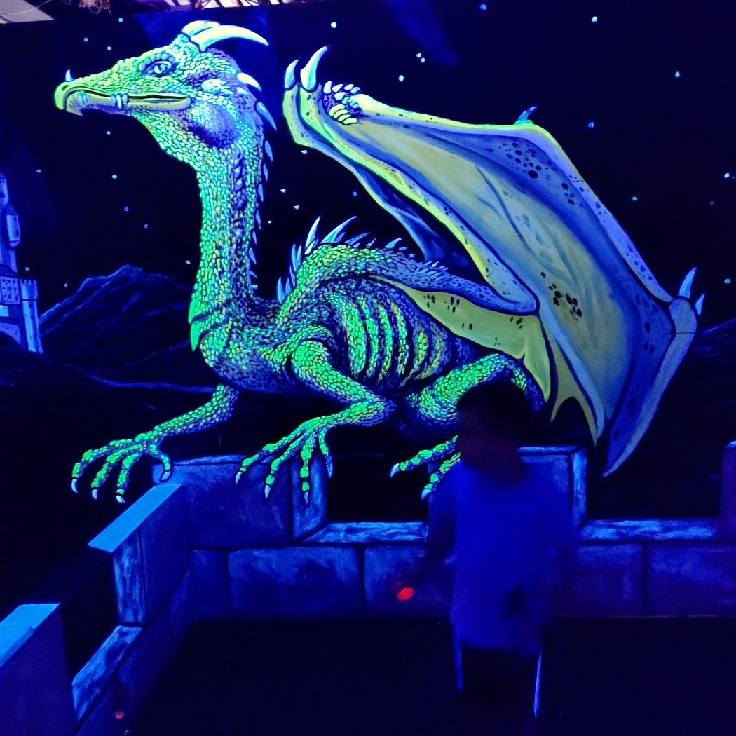 Dragon's Lair Mini Golf 2