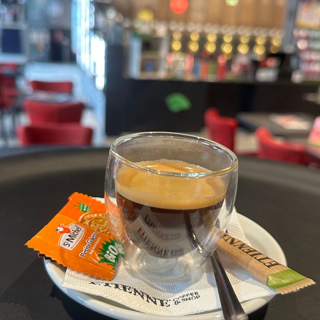 ETIENNE Coffee & Shop St-Nazaire 3