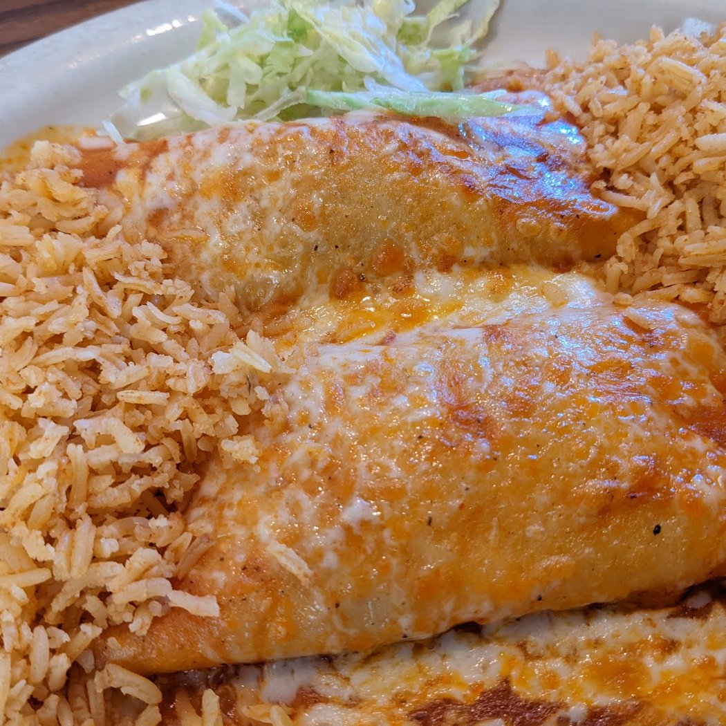 El Tapatio Restaurant & Cantina 3
