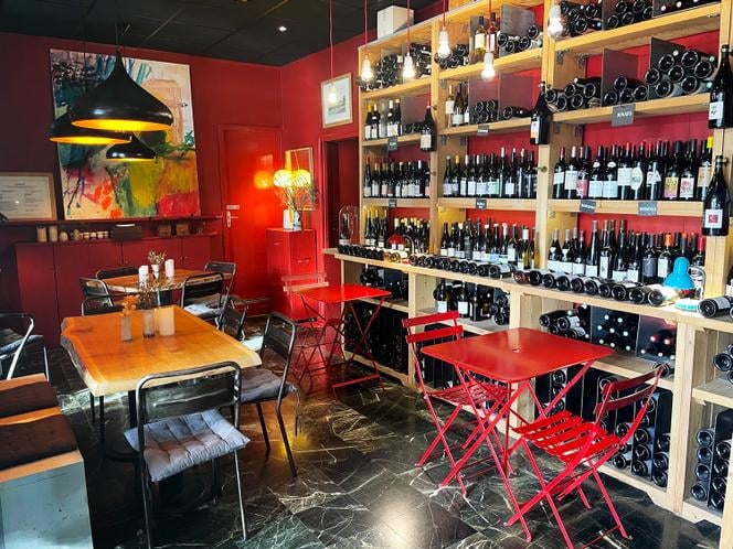 Vins d'Auteurs. Vins natures, spiritueux français, table du marché, épicerie 2