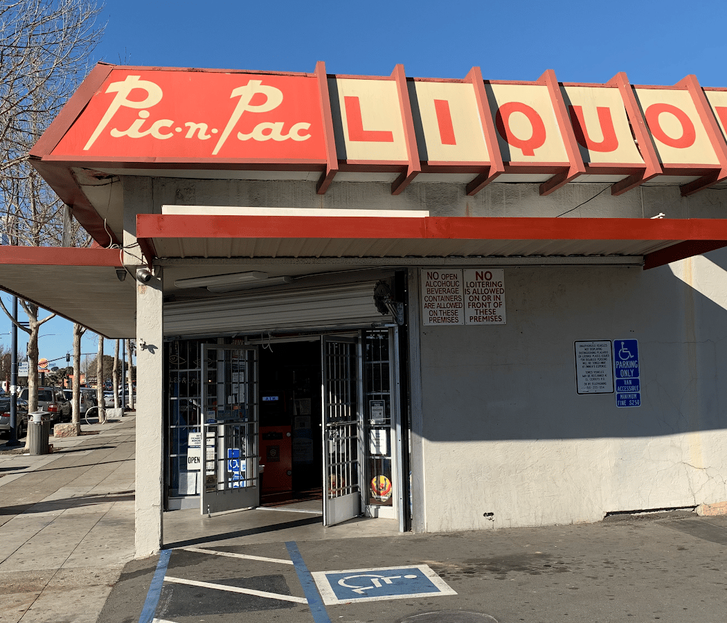 Pic-N-Pac Liquors 1