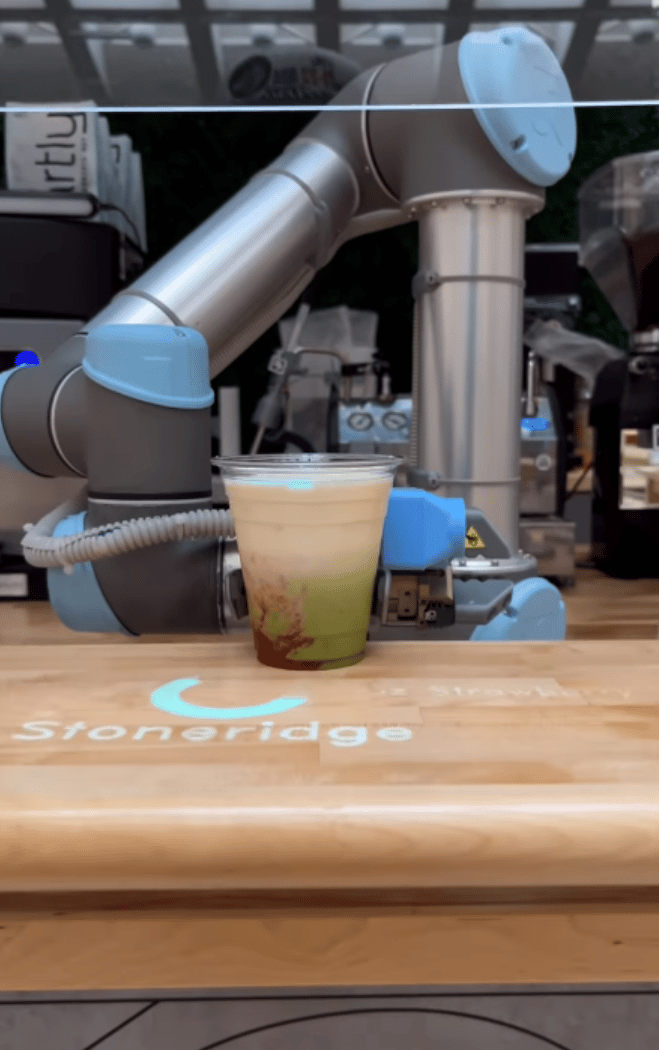 Artly Robot Coffee @ MUJI Hudson Yards 2