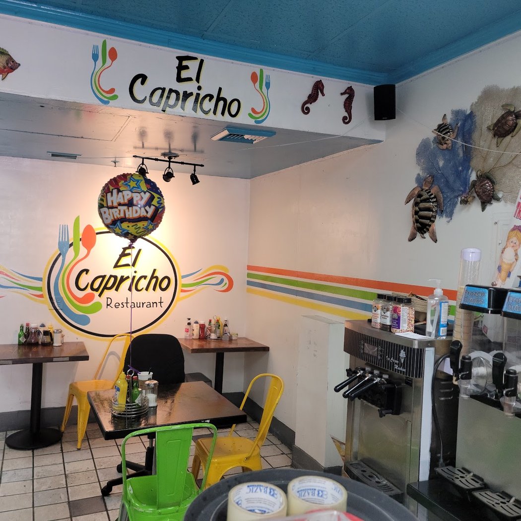 El Capricho Restaurant 3